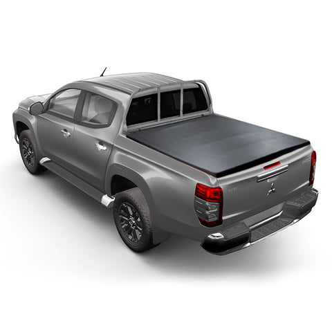 TAPA ENROLLABLE PREMIUM Mitsubishi L200 Work/Katana 4×2 D/C c/protección (2016-2024)