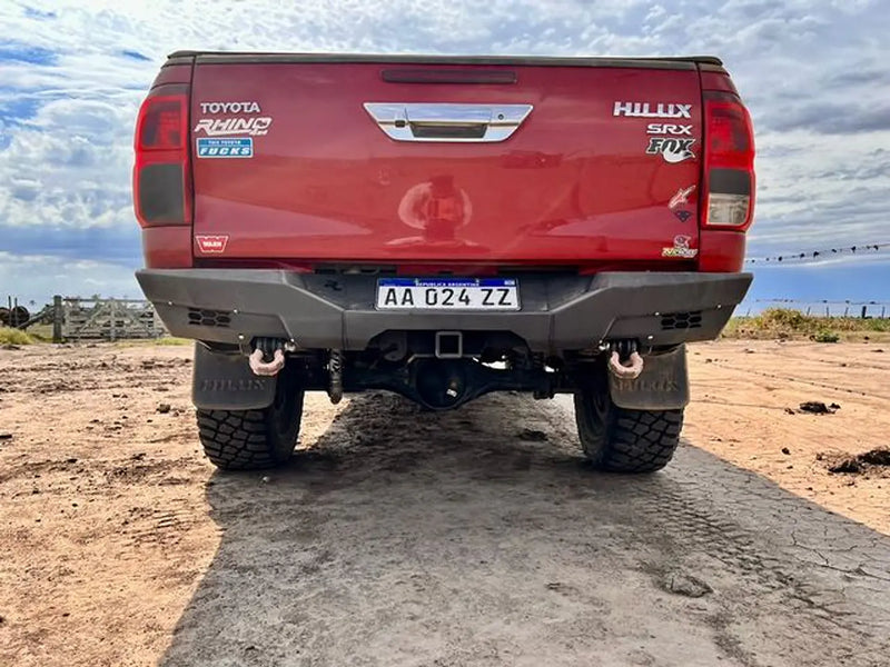 Bumper Trasero Evo 3D Toyota Hilux Revo 2016+