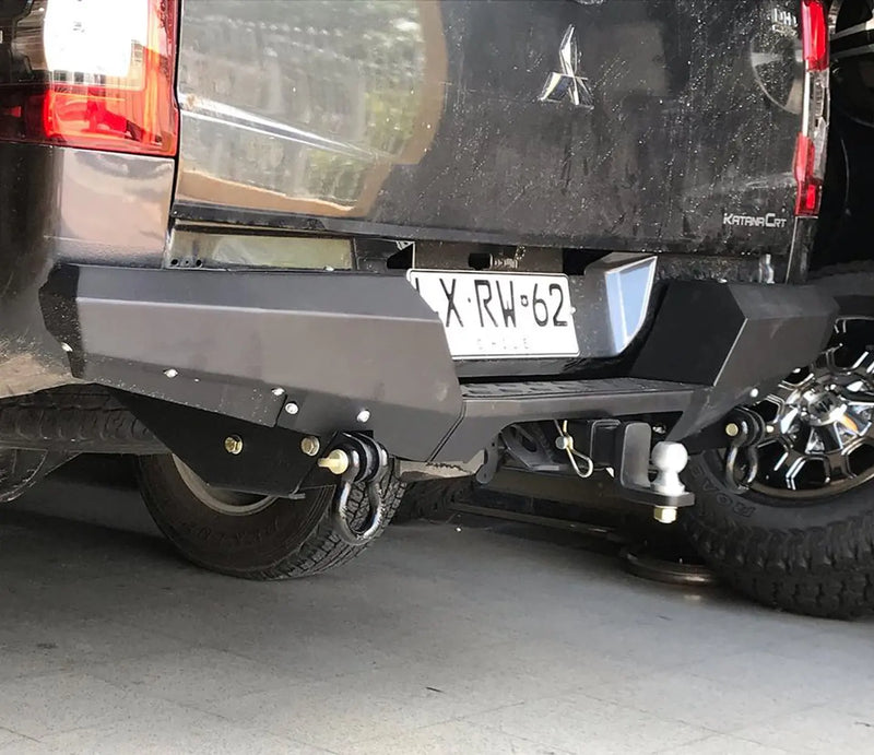 Bumper Trasero Evo 3D Mitsubishi L200 MR 2019-2023