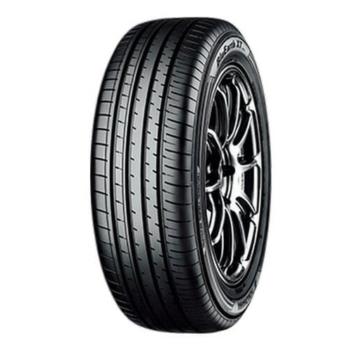 Yokohama Bluearth XT AE61 215/50R18 92V