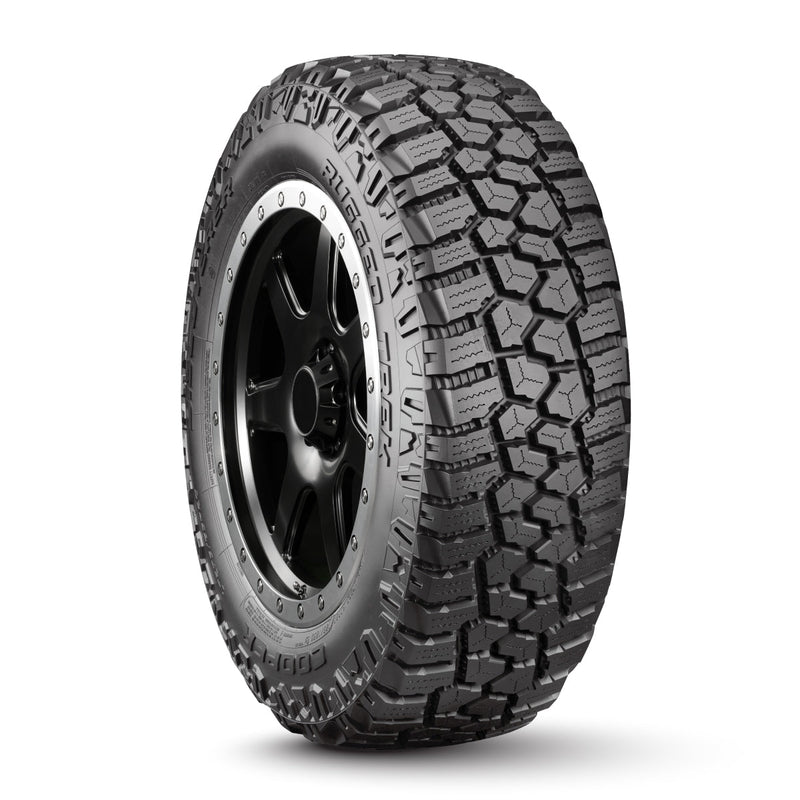 265/70R17 Cooper Discoverer Rugged Trek 121/118Q