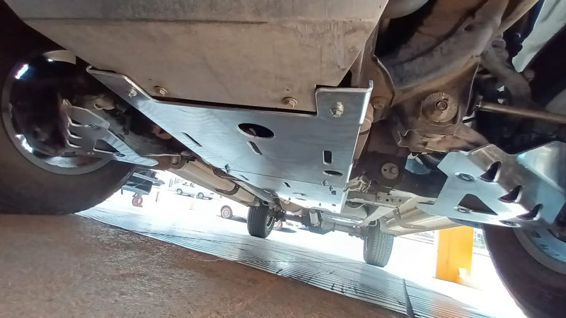 Kit de Protección Inferior (Chapones) Toyota Hilux Vigo 2005-2015
