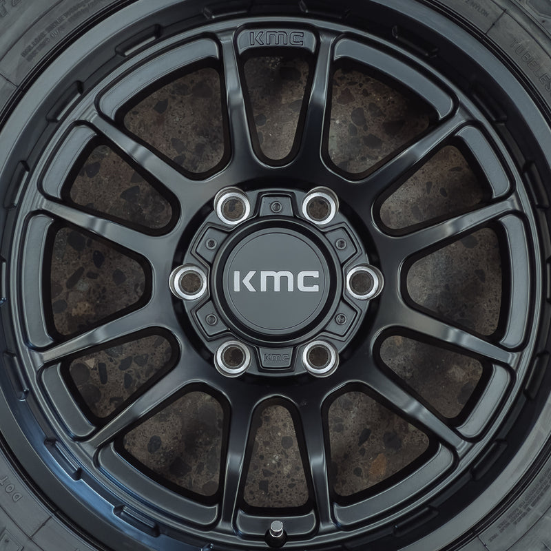 KMC KM727 WRATH 17x8.5 / 6x139 / -10 / S-BLCK / 4unds (foto 2 de 3)