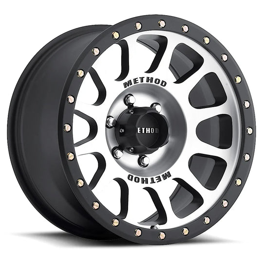 Method 305 Machined & Black Lip 18x9 6x139.7