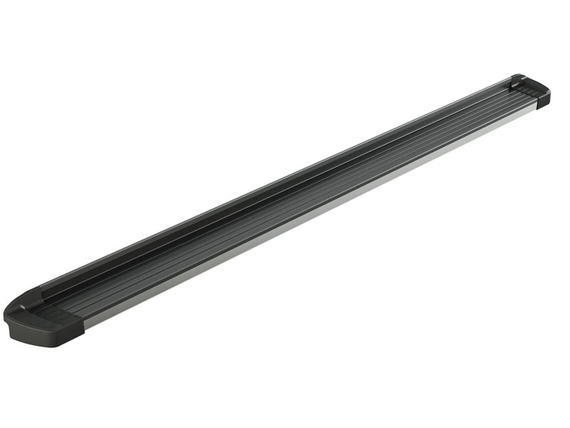 PISADERAS DE ALUMINIO G3 Renault Alaskan D/C (2017-2022) – Negra/cromo
