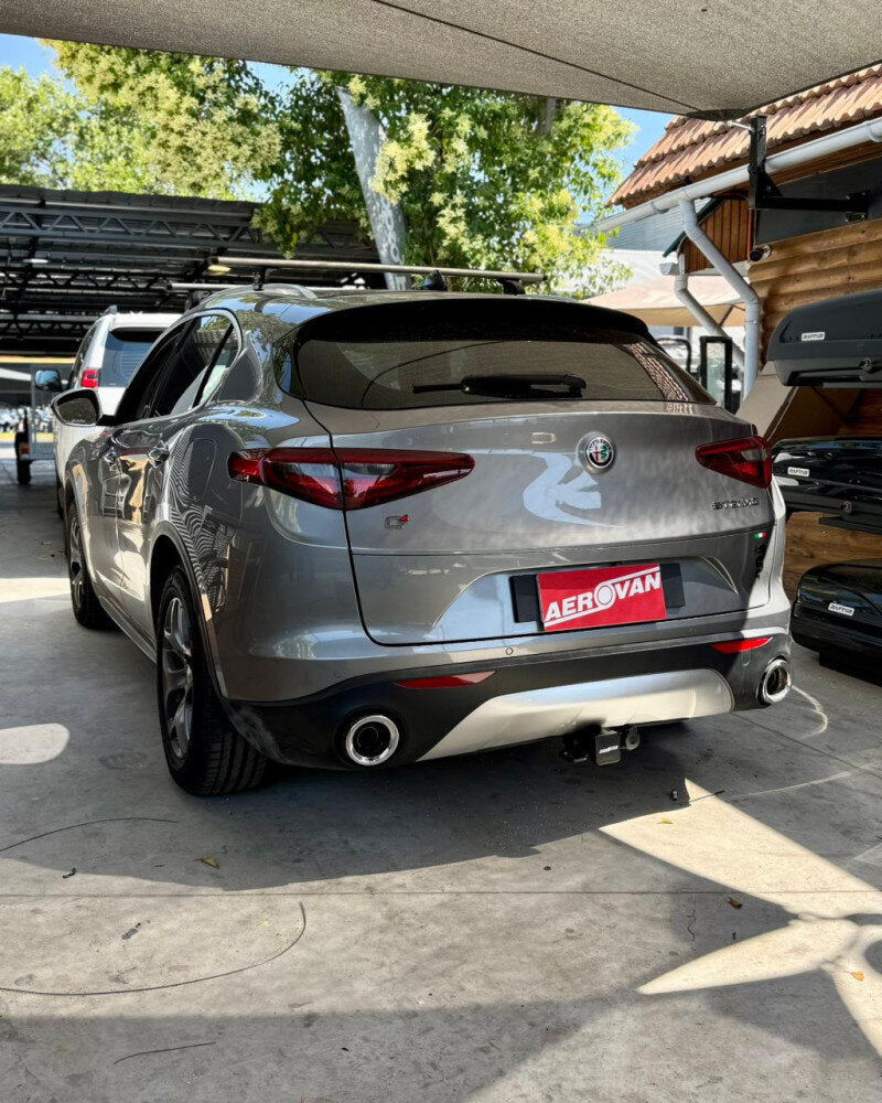 Enganche Americano Alfa Romeo Stelvio (2016+)