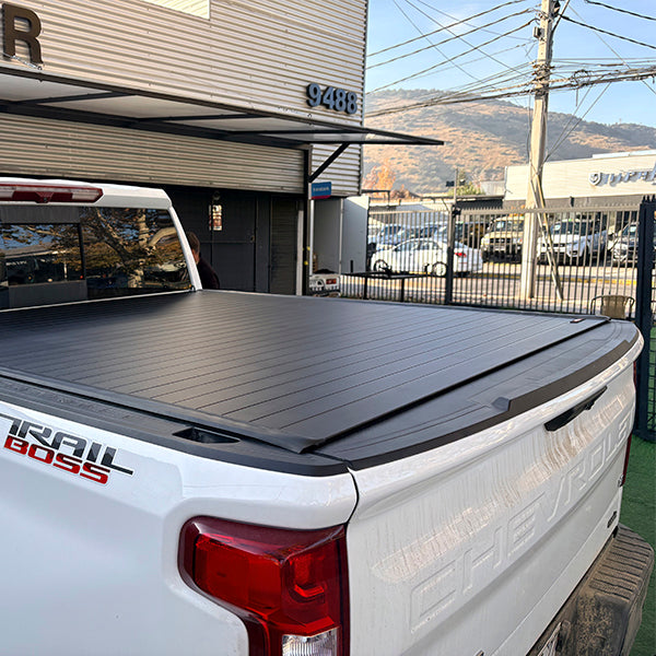 Tapa Enrollable Aluminio BULX20 Chevrolet Silverado 1500 CD 19 ->